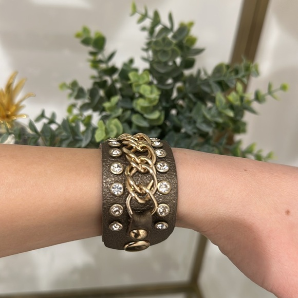 Cache Rhinestone and Chain leather bracelet - Picture 10 of 10